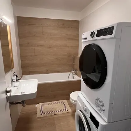 2 Apartment, Balcony, New Building, 301 Apartamento Rovinka