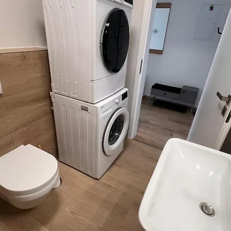 2 Apartment, Balcony, New Building, 301 Lejlighed *